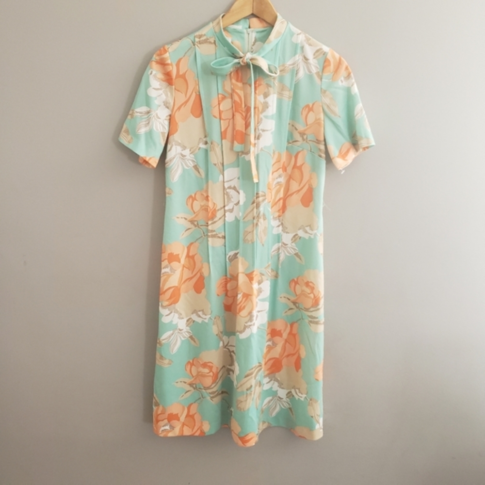 Vintage green and orange collared dress